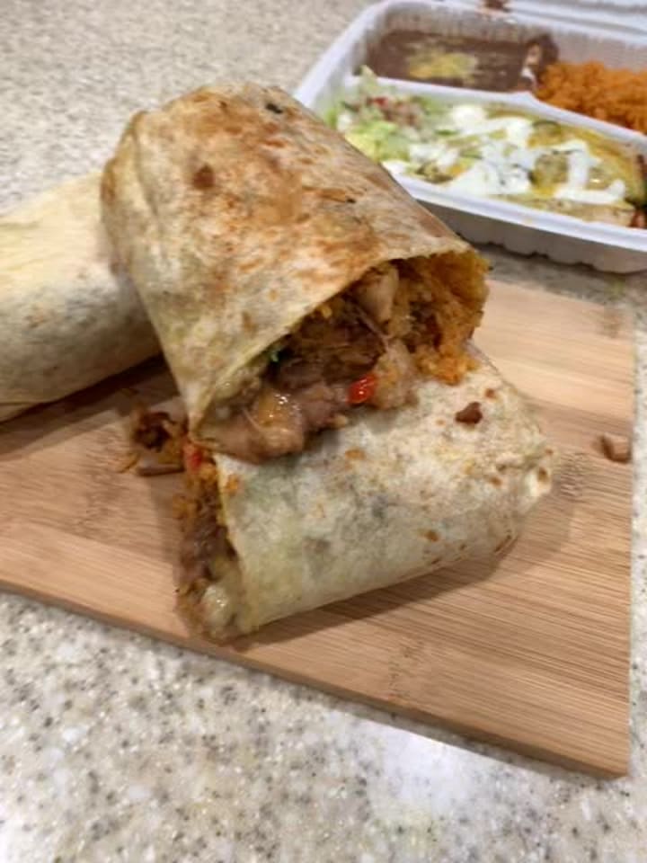 Video review of La Huasteca Taqueria and Catering