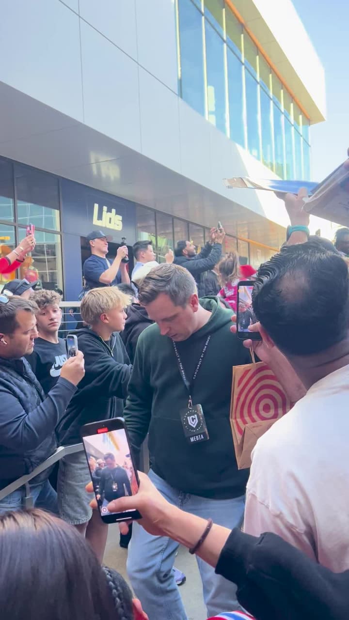 CardVault by Tom Brady DOCO