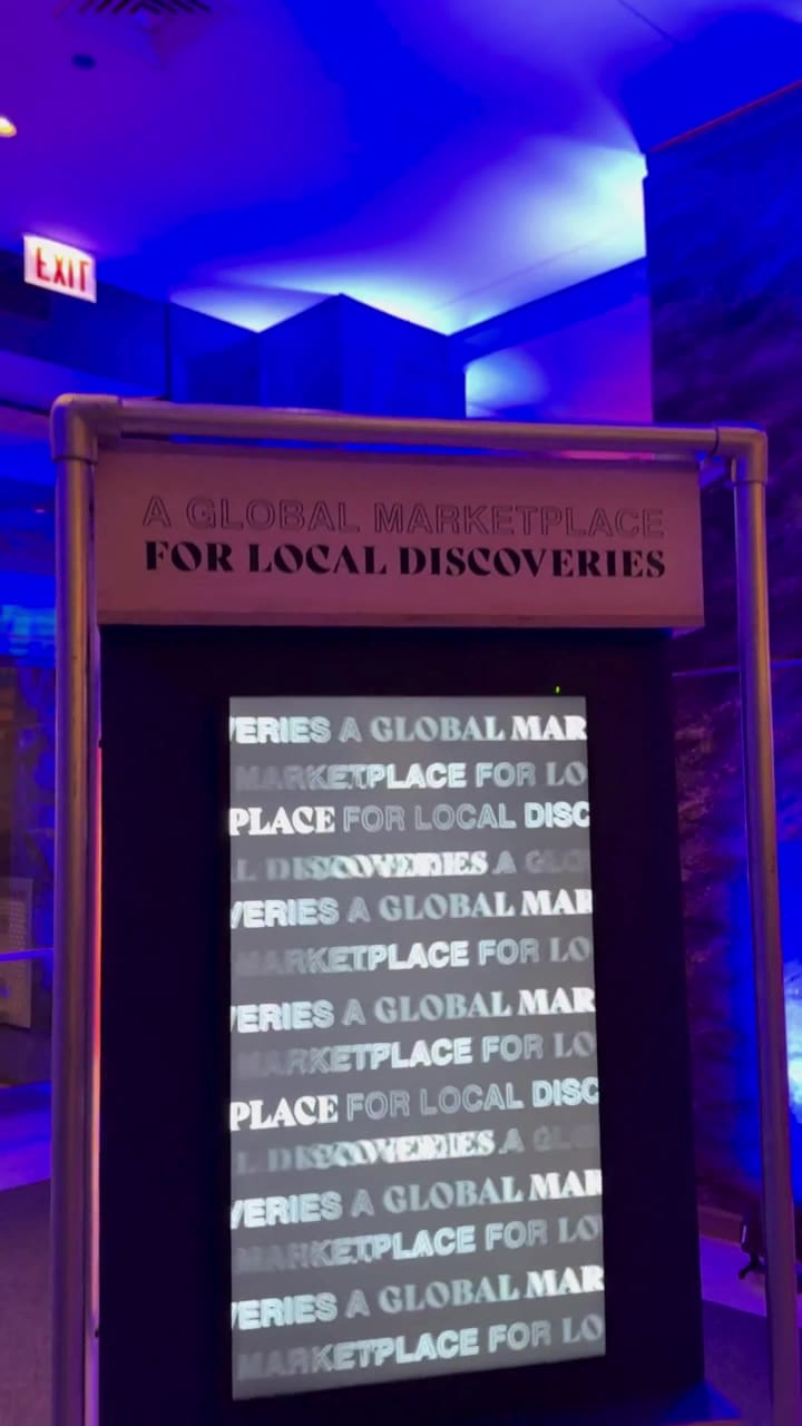 Video review of Renaissance Chicago Downtown Hotel