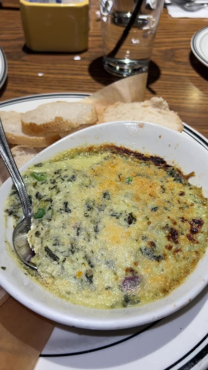 Video review of Mimi's Cafe