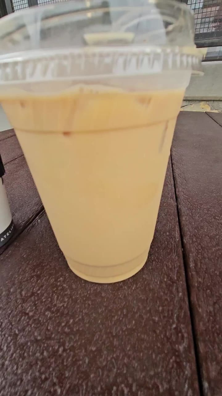 Video review of de Fer Coffee