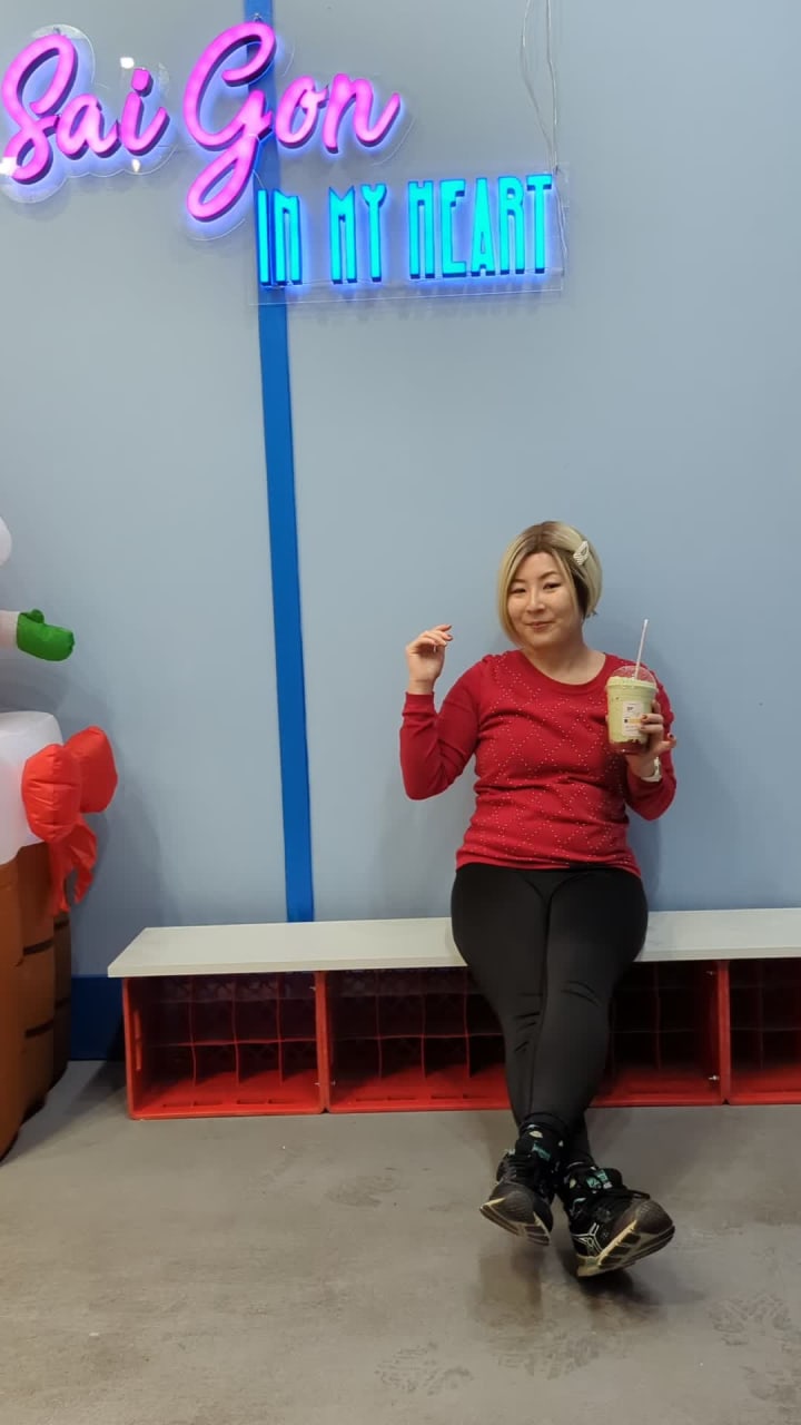 Video review of Banh Mi Saigon