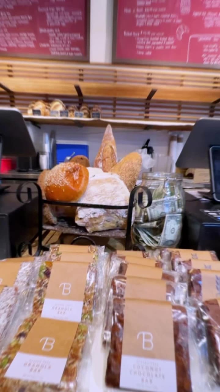 Video review of Bread Lounge