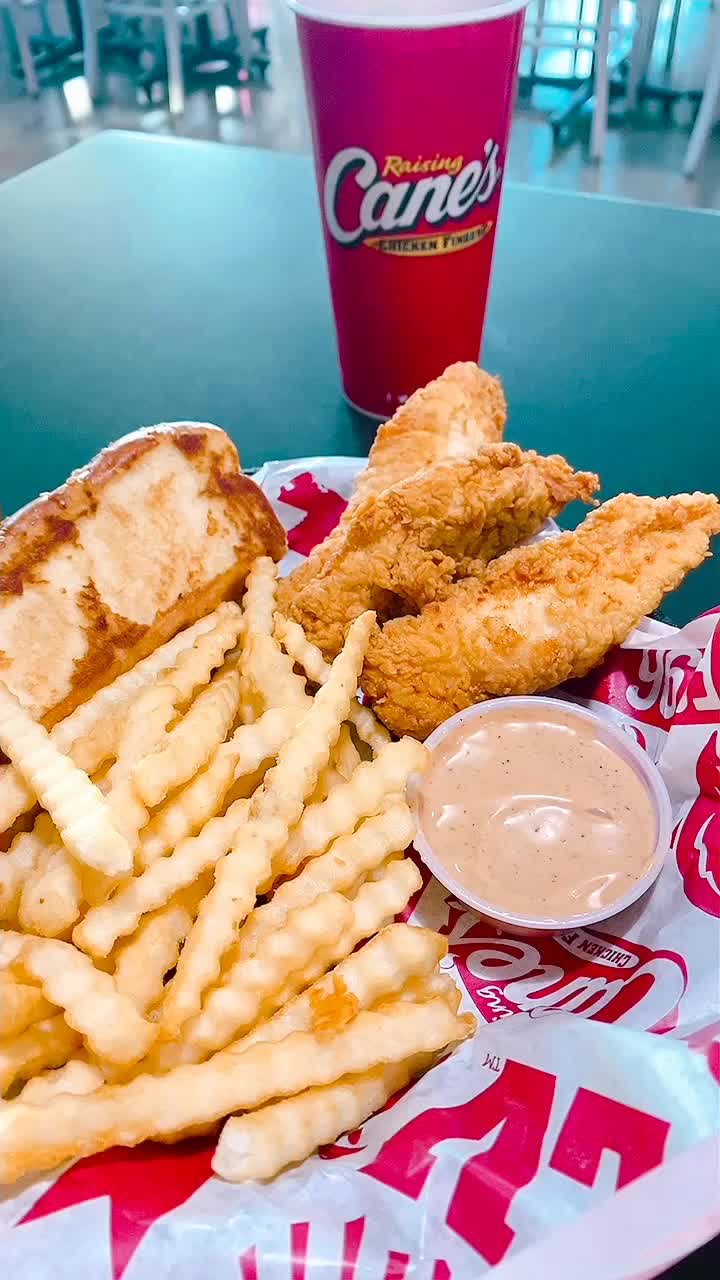 Raising Cane's Chicken Fingers