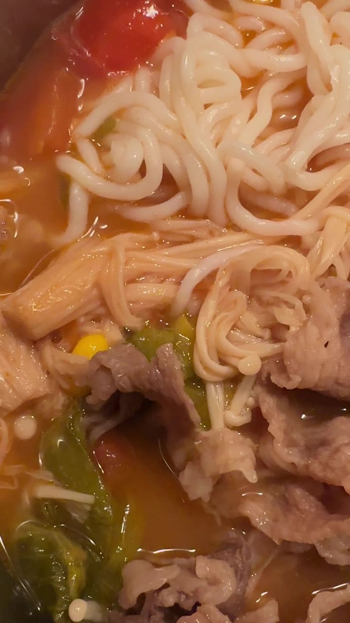 Video review of Fudao Noodle House