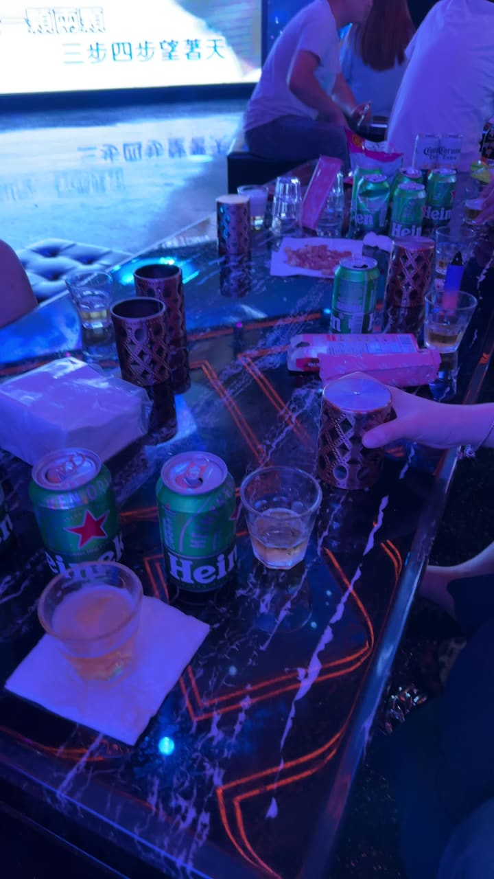 Video review of Ten23