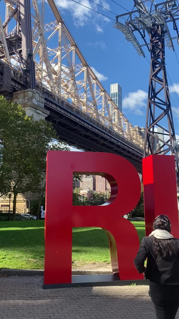 Roosevelt Island Tram (Roosevelt Island Station)