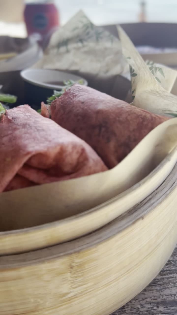 Video review of Papagayo Beach Bar