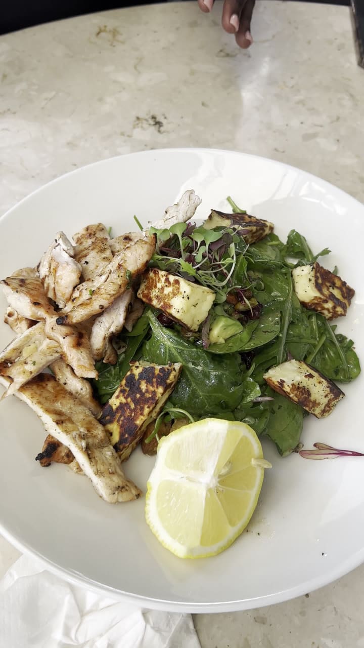 Video review of tashas Cafe