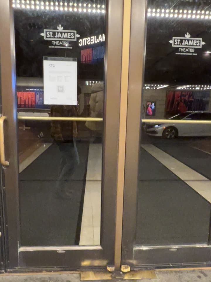 Video review of Majestic Theatre