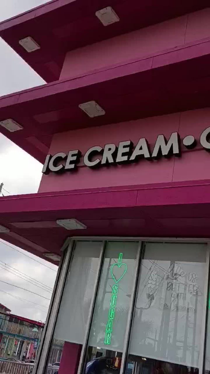 The Ultimate Candy & Ice Cream Experance