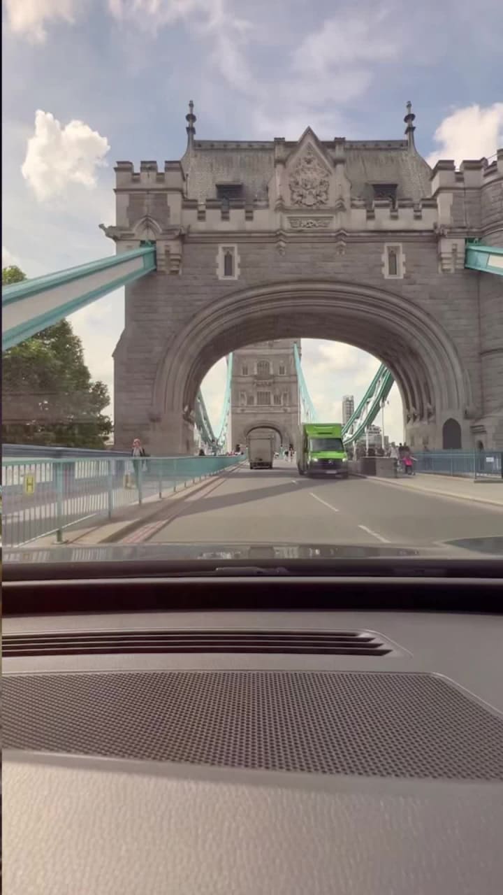 Video review of Tower of London