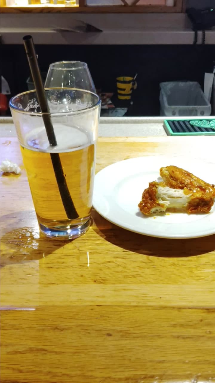 Applebee's Grill + Bar