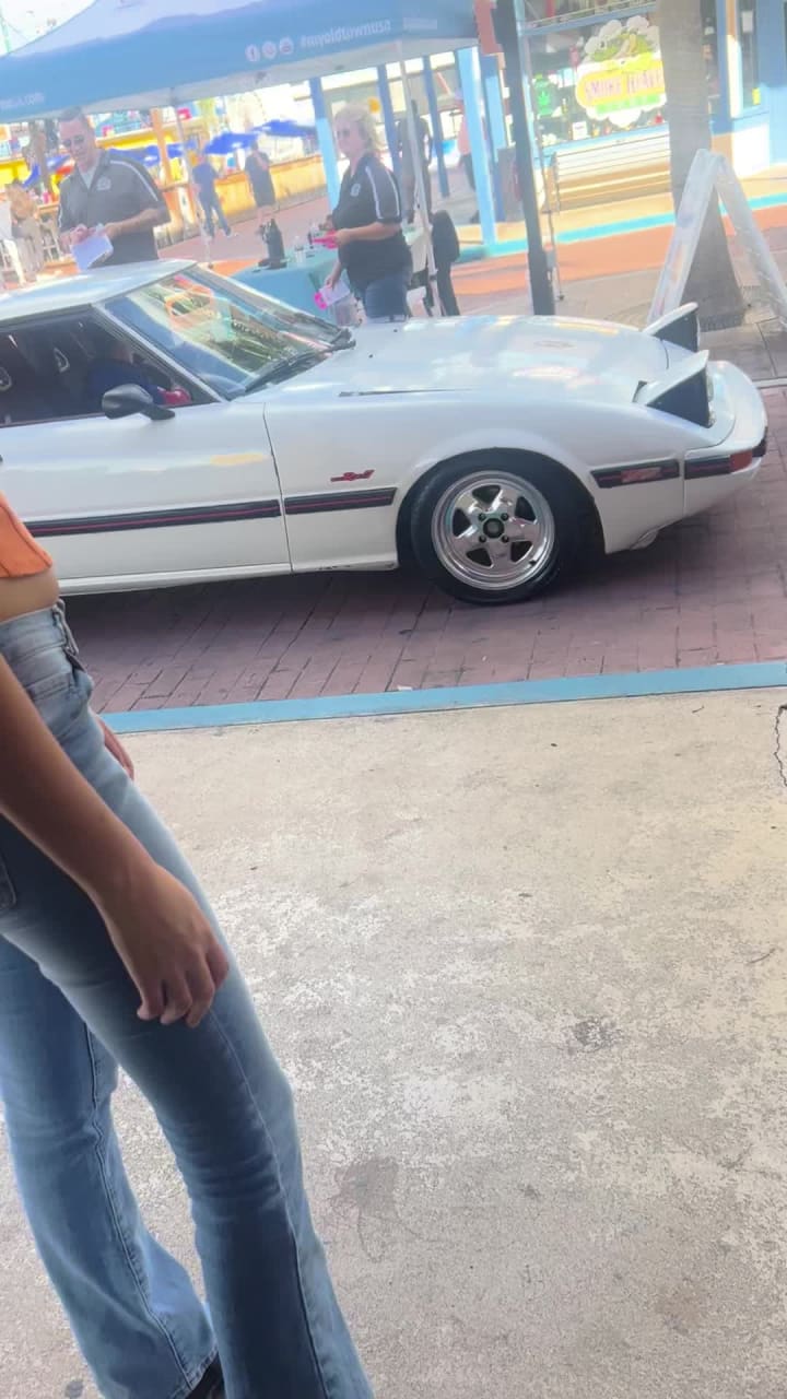 Video review of Old Town