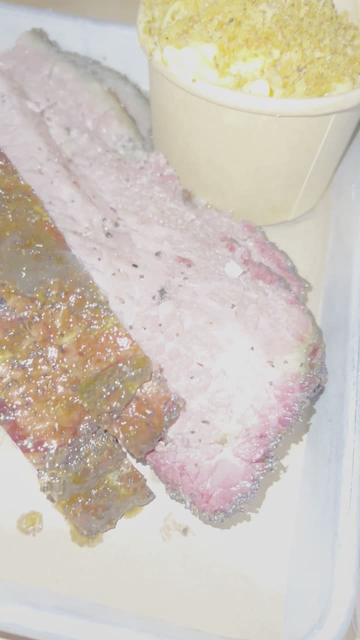 Video review of Hometown Barbecue