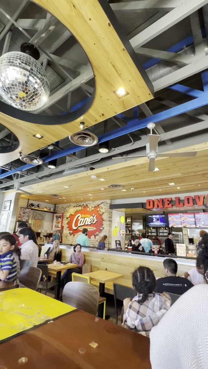 Raising Cane's Chicken Fingers