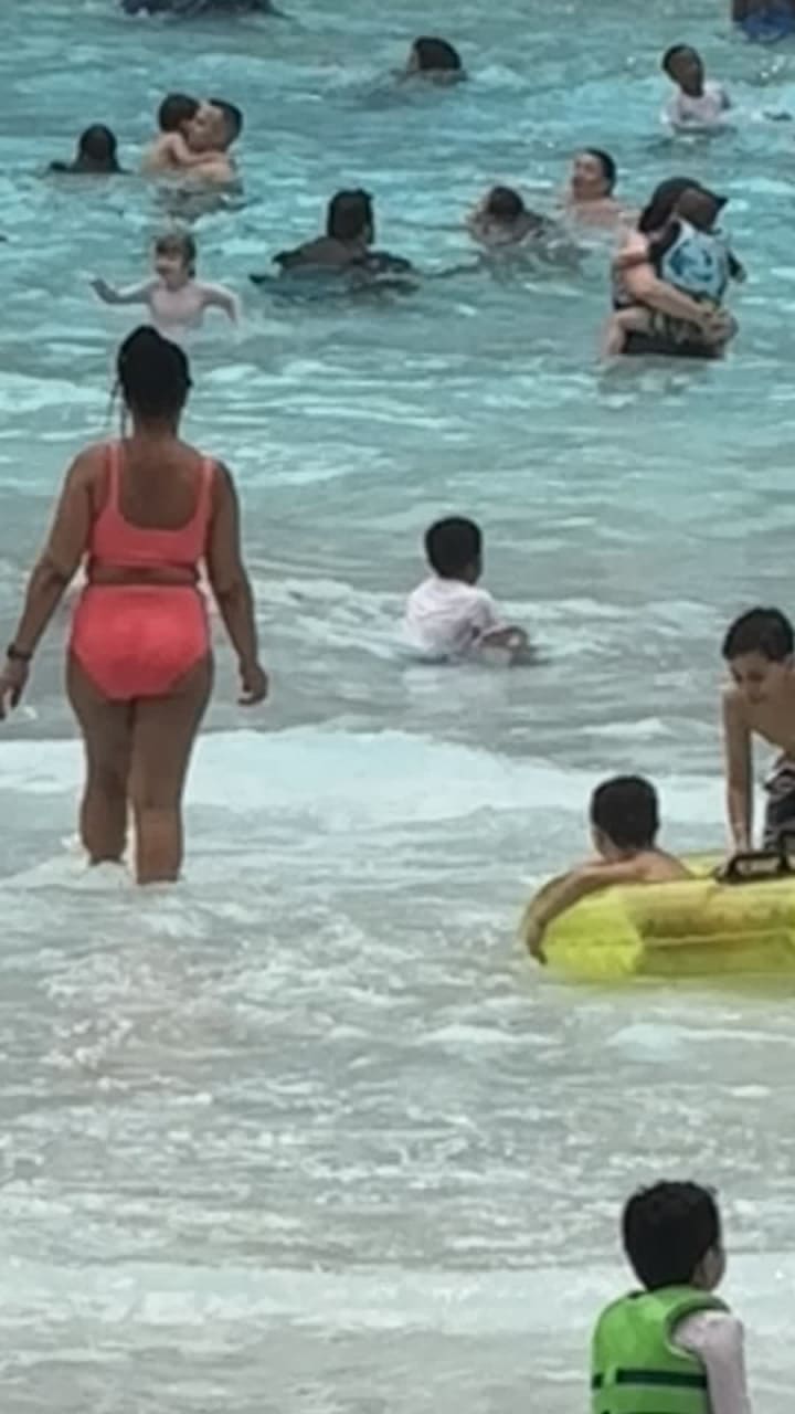 Dreamworks Water Park