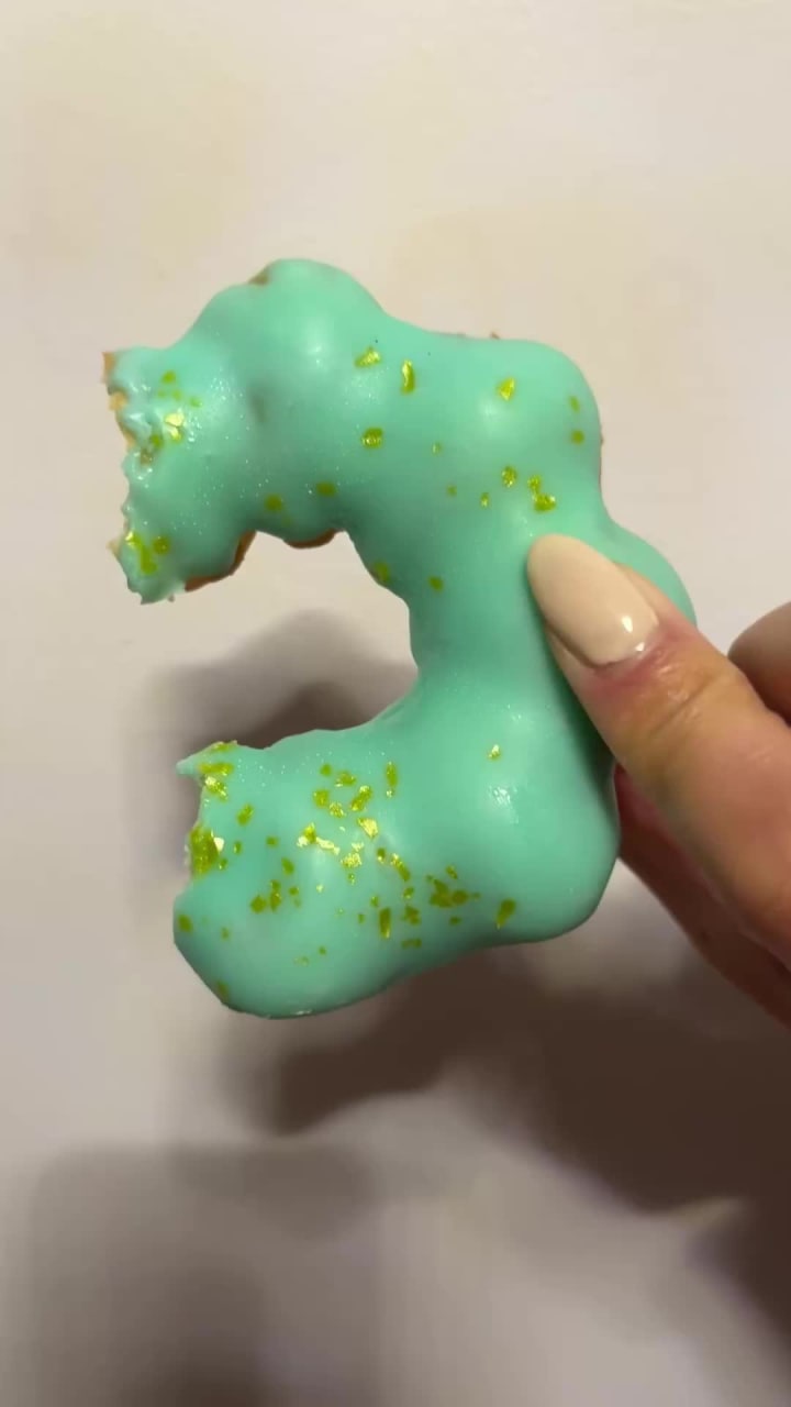 Video review of Marathon Donuts & Coffee 馬力雄