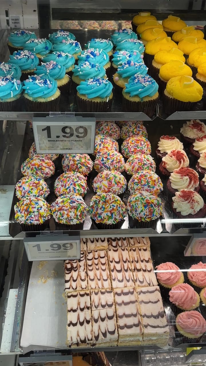 Video review of Calabria Bakery