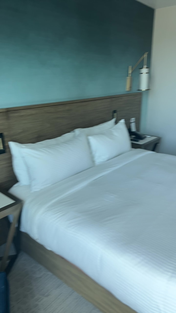 Video review of Carte Hotel San Diego Downtown, Curio Collection by Hilton