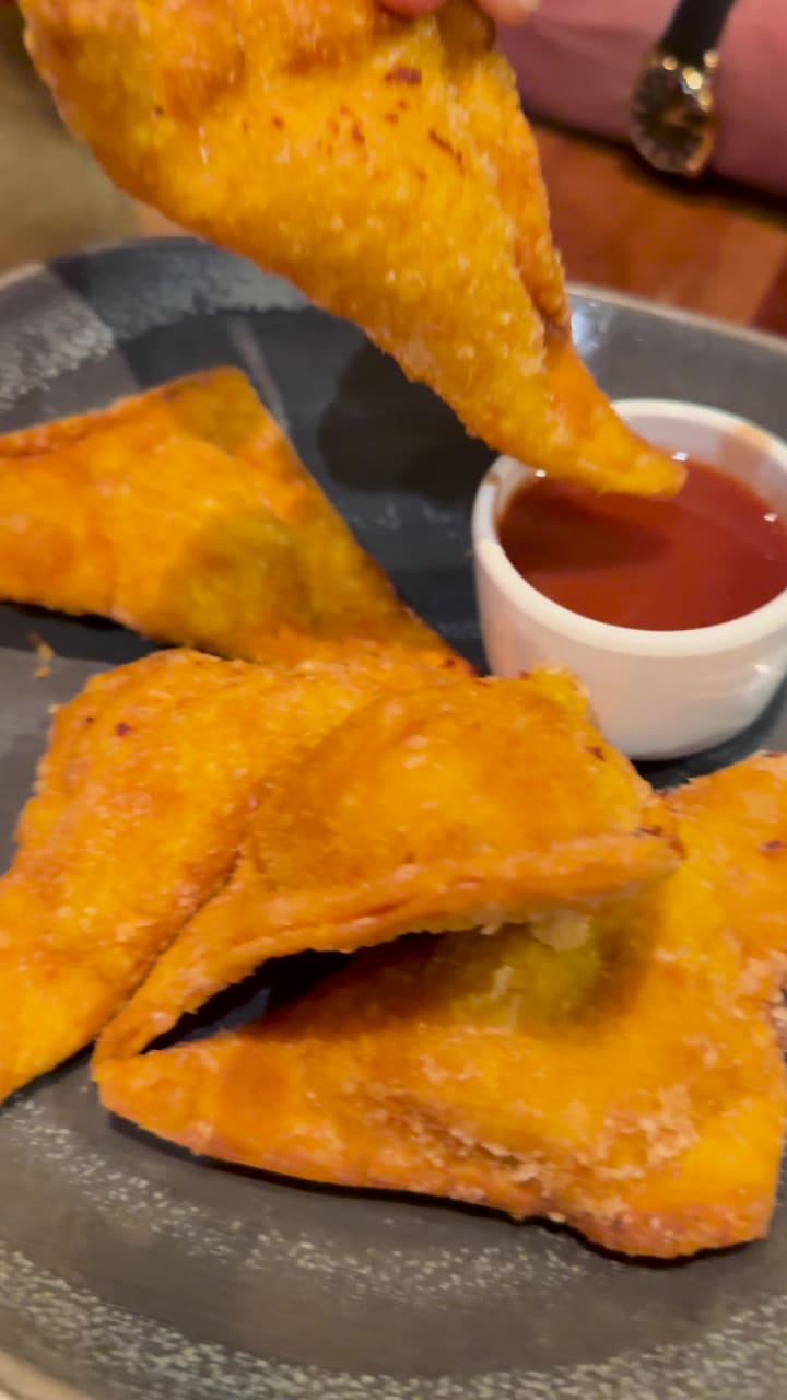 Video review of Hula Grill