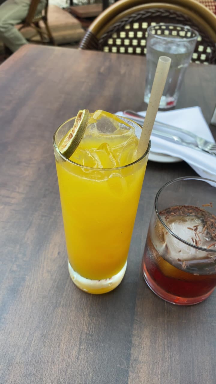 Video review of Oliver's Bistro