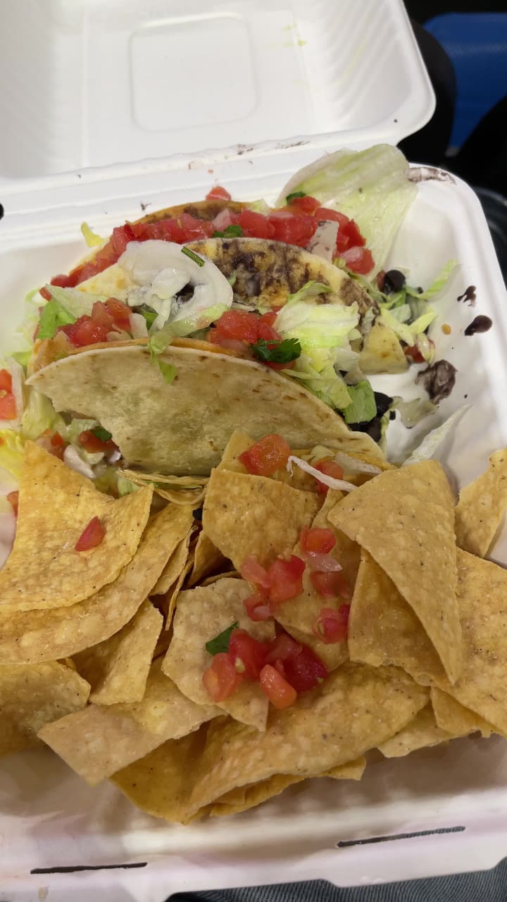 Video review of Gringos Locos