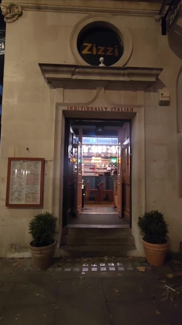 Zizzi