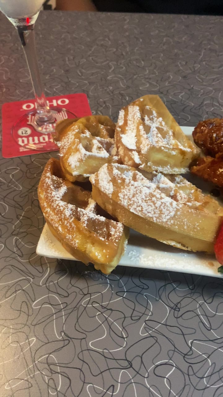 Short North Goody Boy