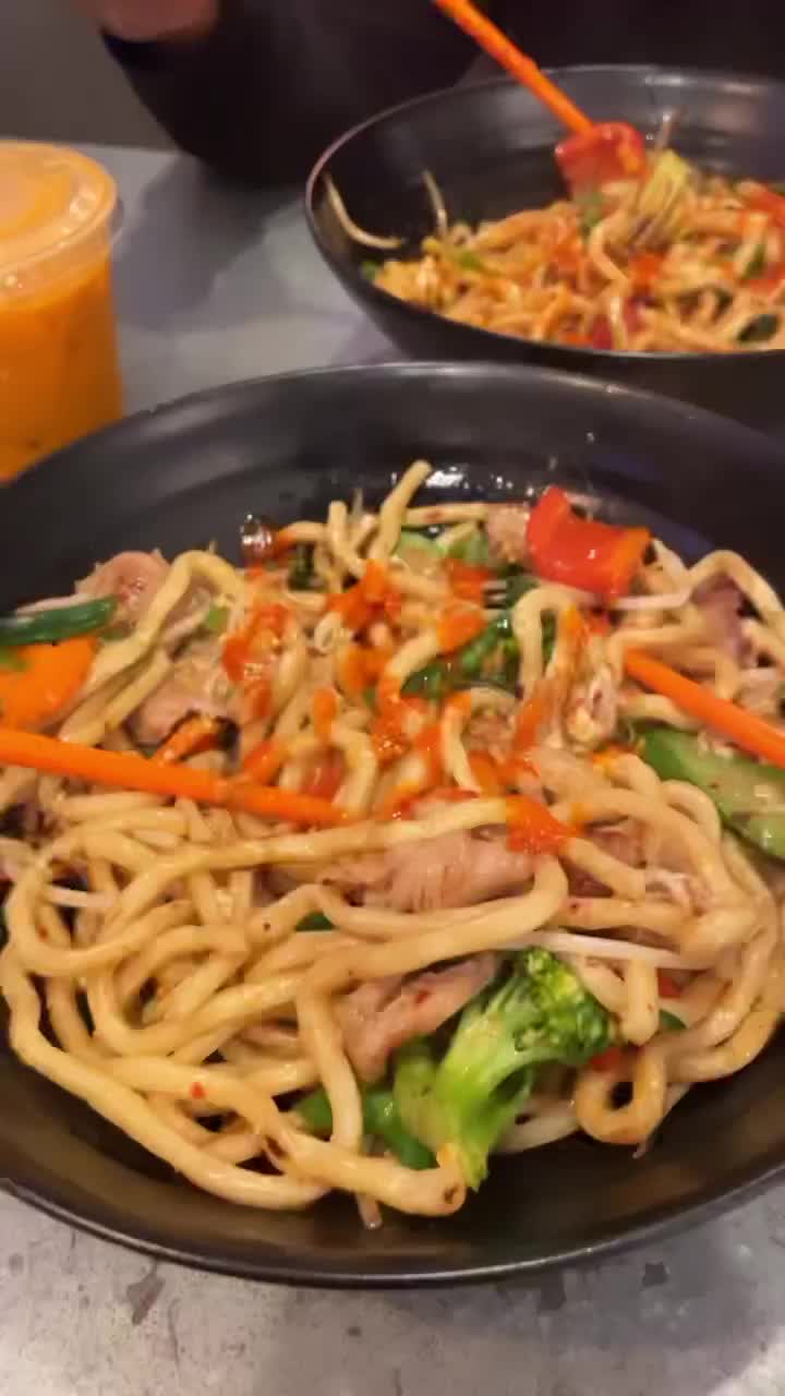 Video review of Toss Noodle Bar