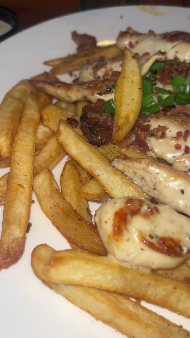 Video review of Miller's Ale House - Orlando East Colonial