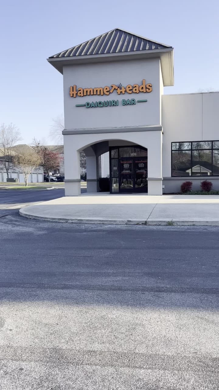 Hammer Heads Daiquiri Bar