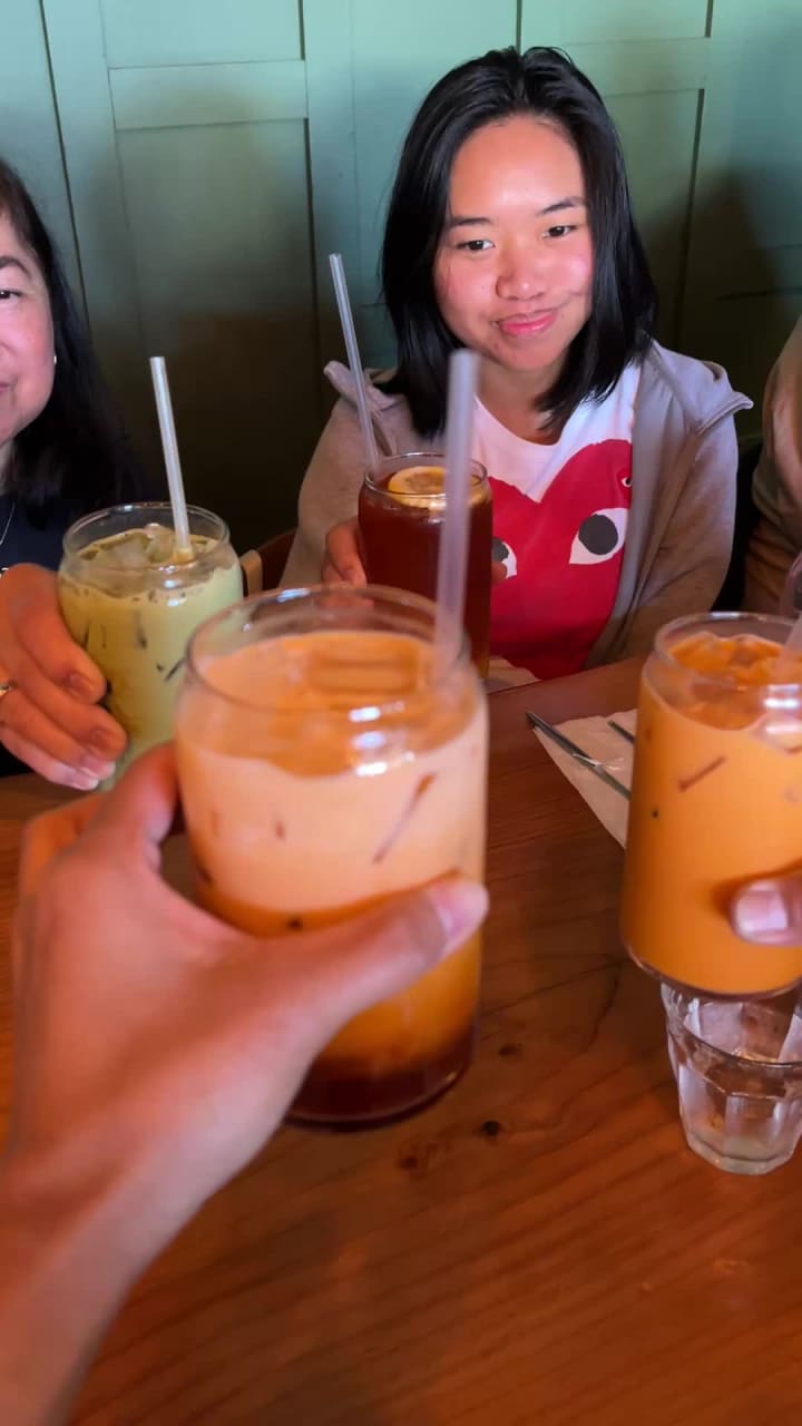 Video review of Kan Kiin Brunch & Thai Eatery