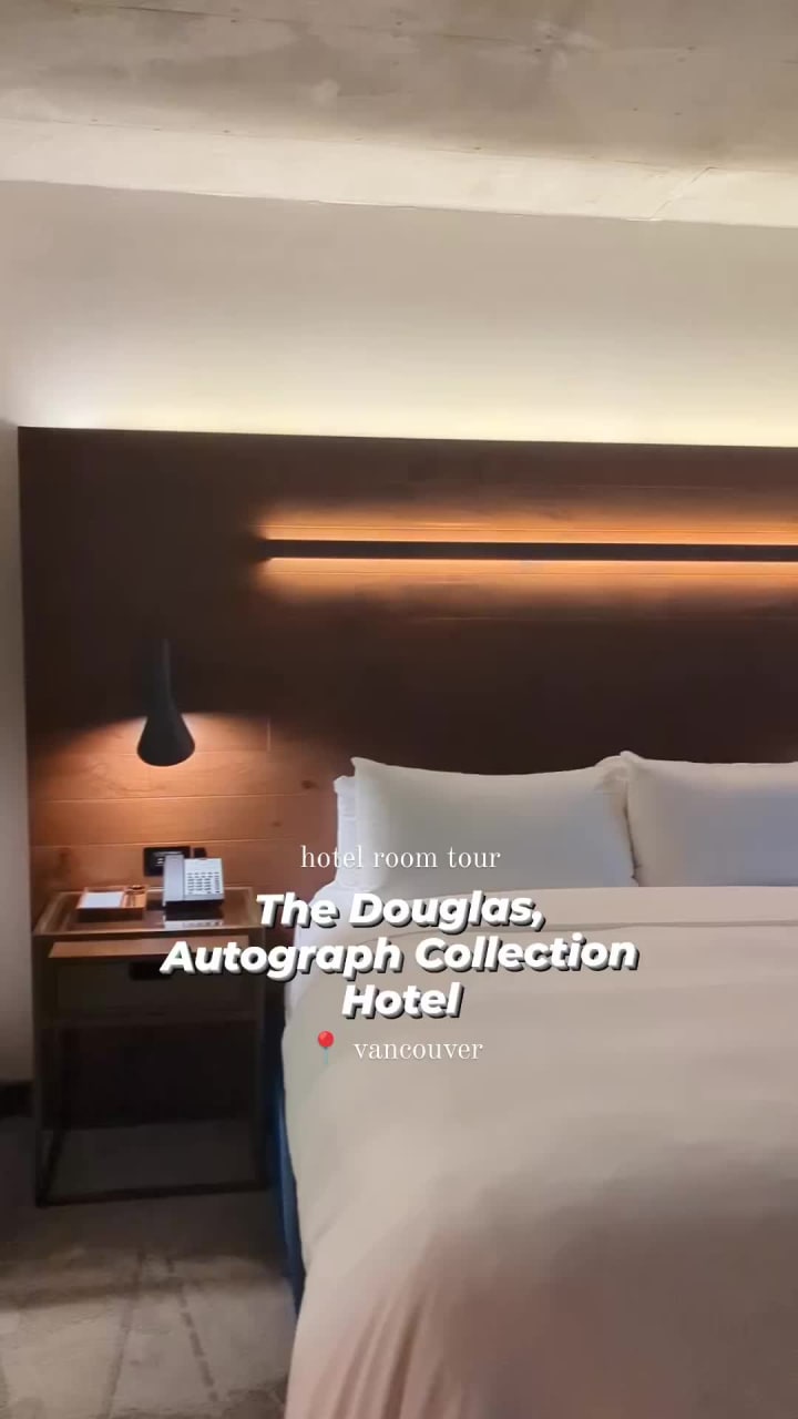 Video review of the DOUGLAS, Autograph Collection