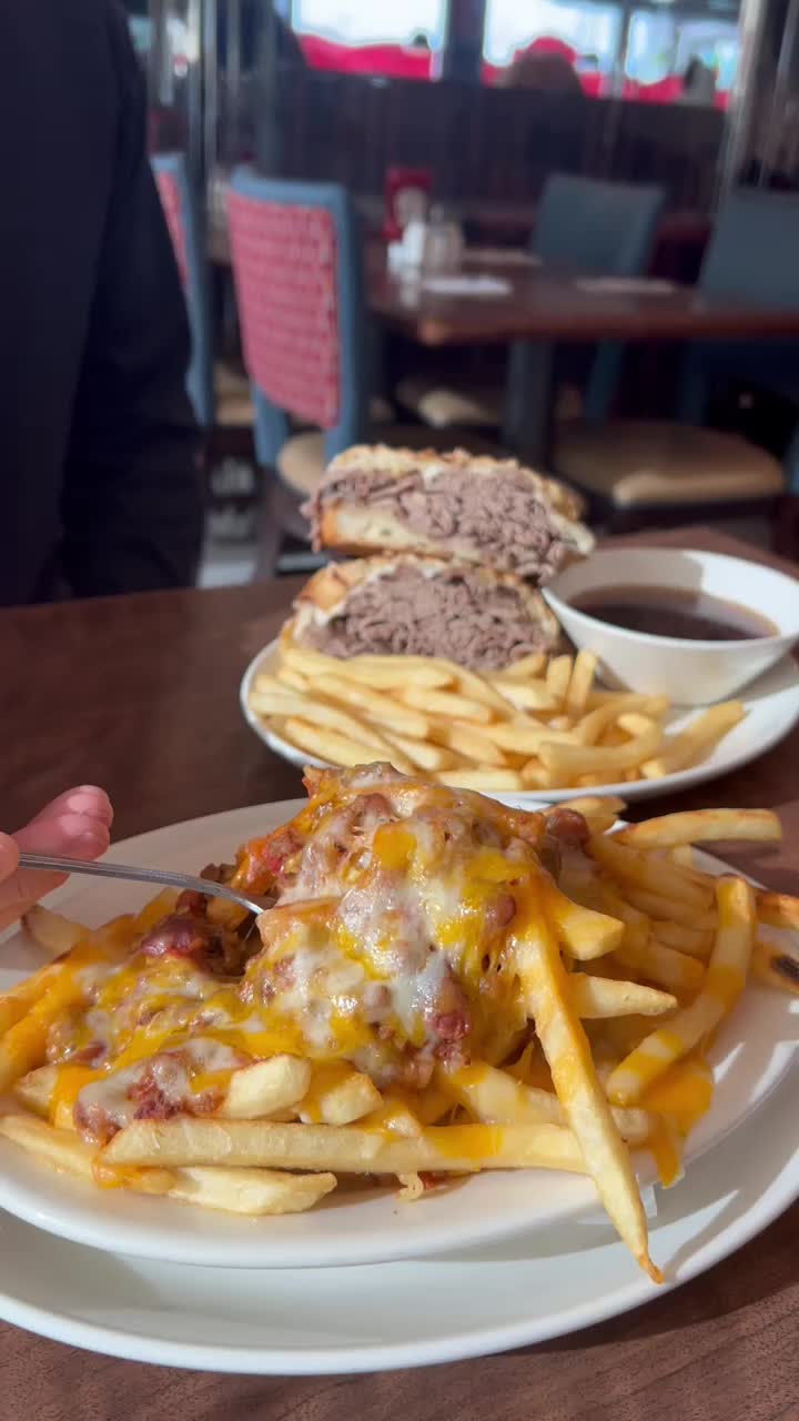 Video review of Hauppauge Palace Diner