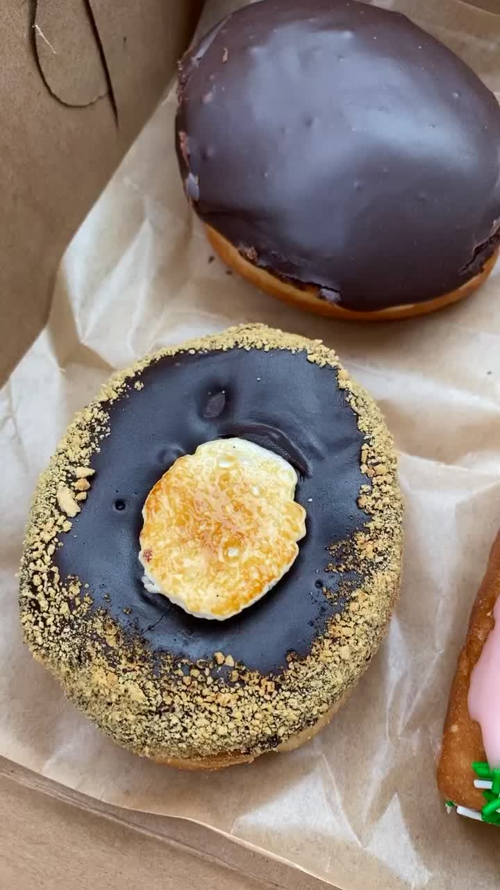 Lovebirds Craft Donuts & Coffee