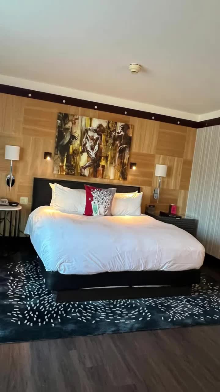 Video review of Sofitel Philadelphia