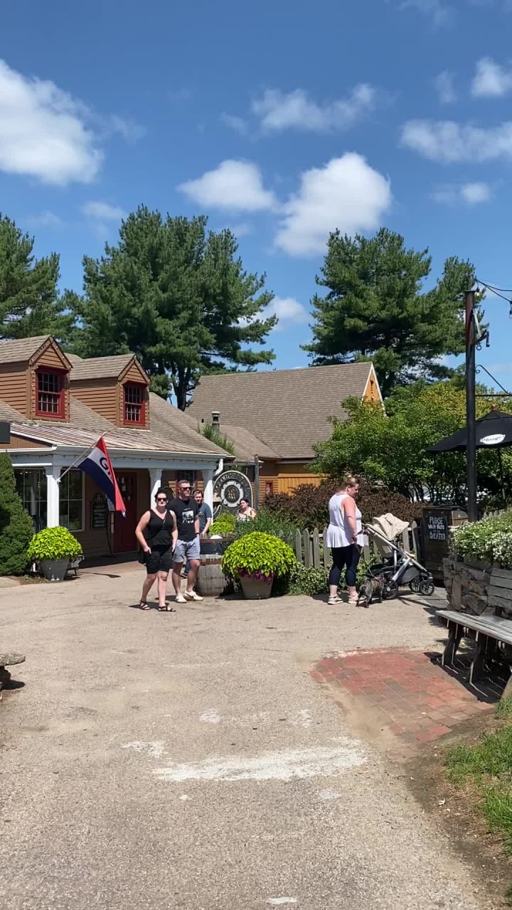 Video review of Olde Mystic Village