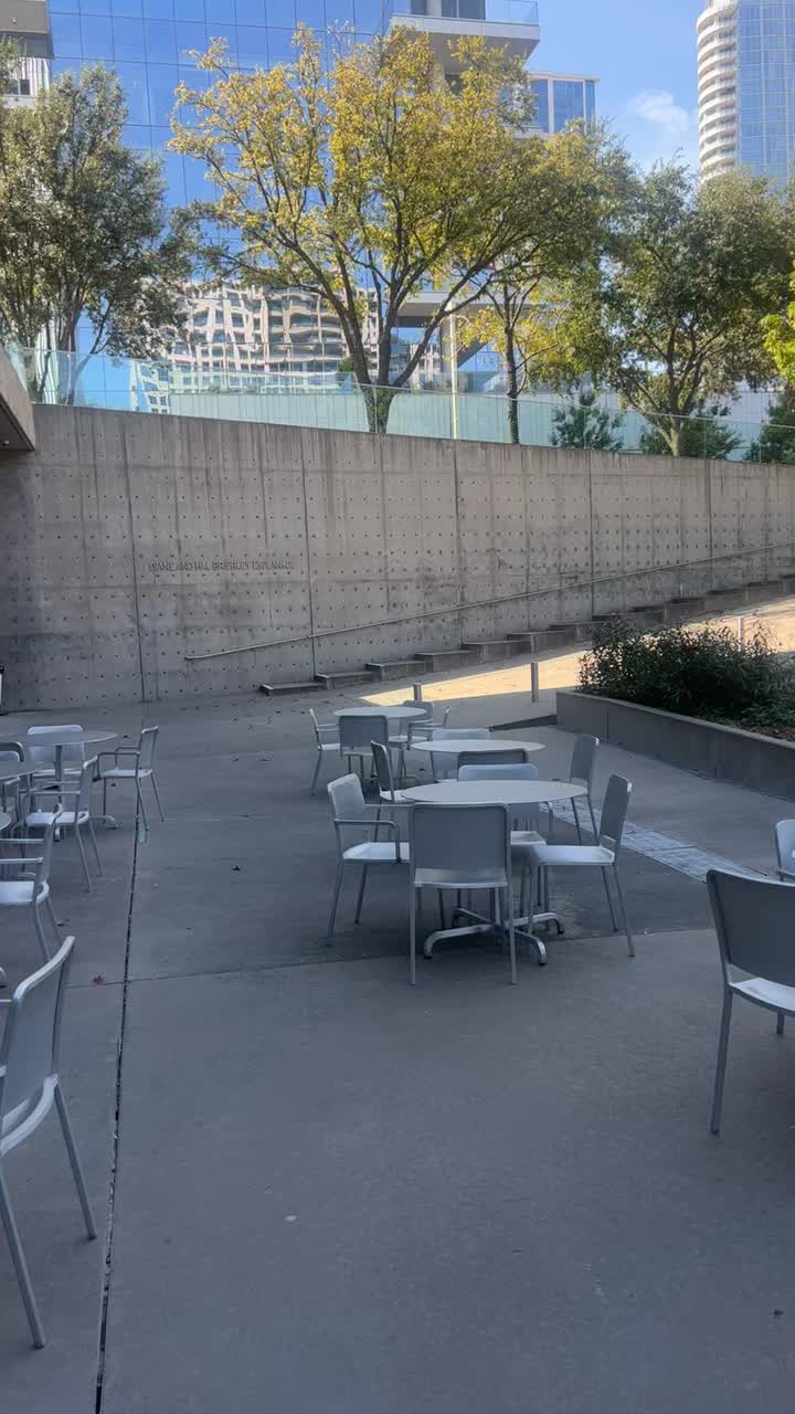 Pearl/Arts District Station (DART Rail)