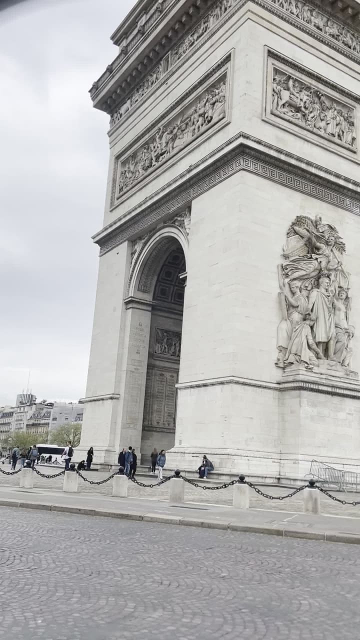 Video review of Arc de Triomphe (Arc de Triomphe de l'Étoile)