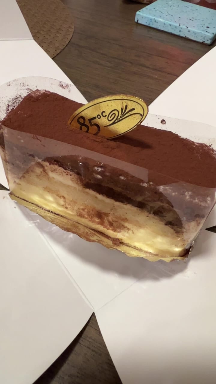 Video review of 85C Bakery Cafe