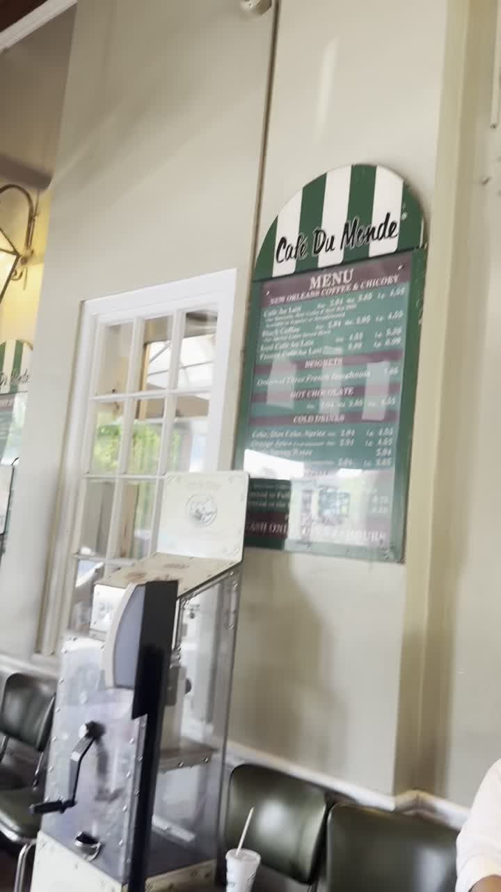 Cafe Du Monde