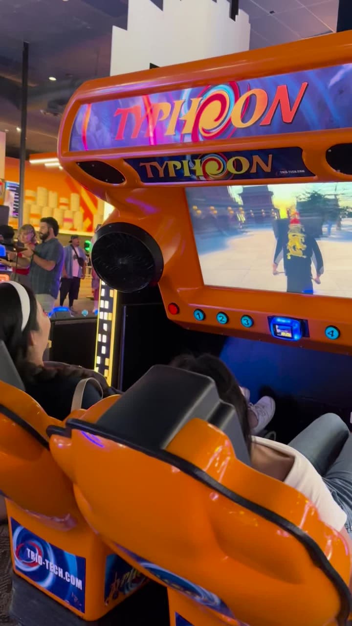 Video review of Dave & Buster's