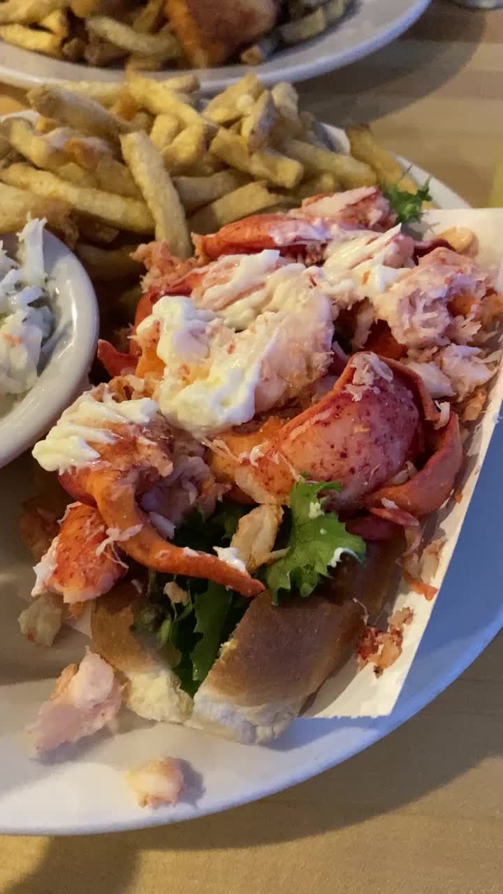 Video review of The Bayside Restaurant