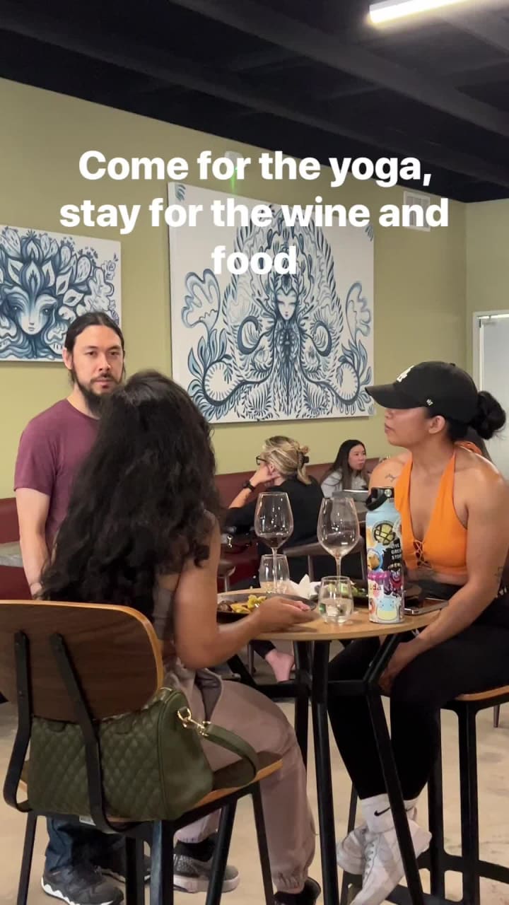 Vinya Yoga & Wine Bar