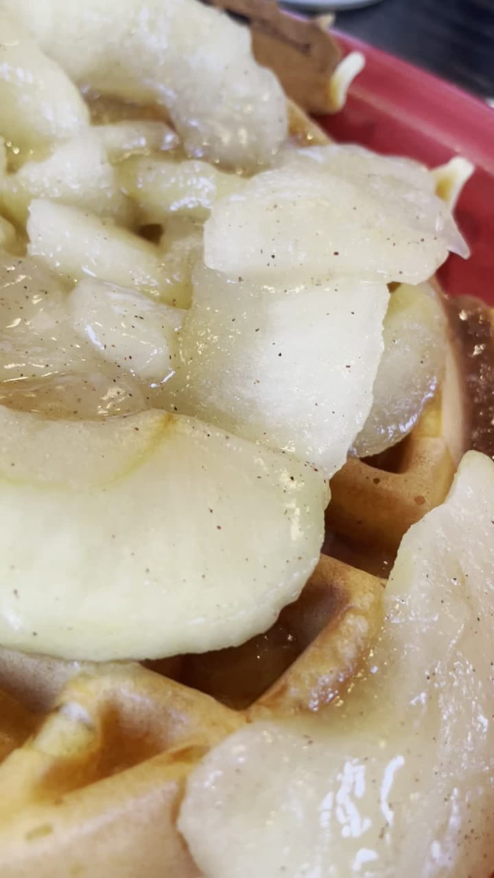 Red's Kitchen + Tavern