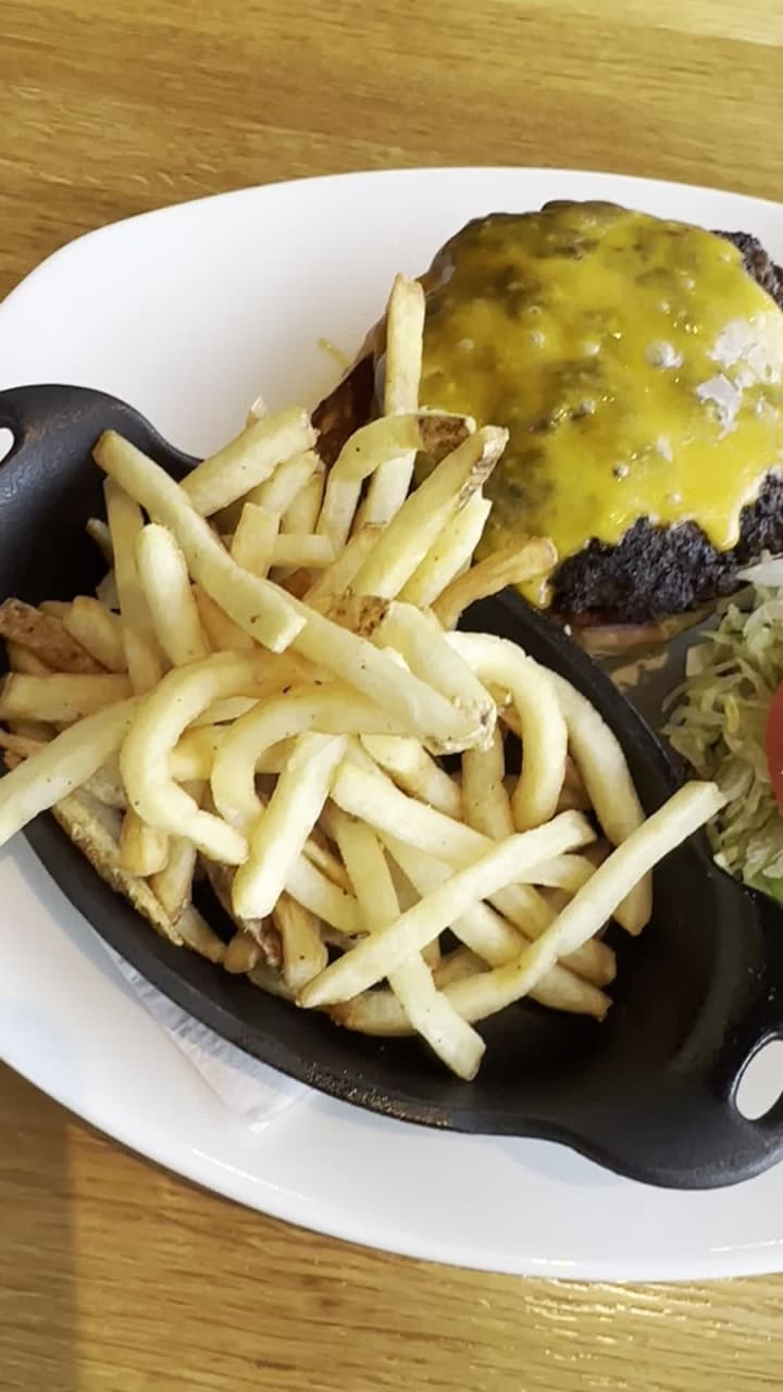 Video review of Northstar Cafe