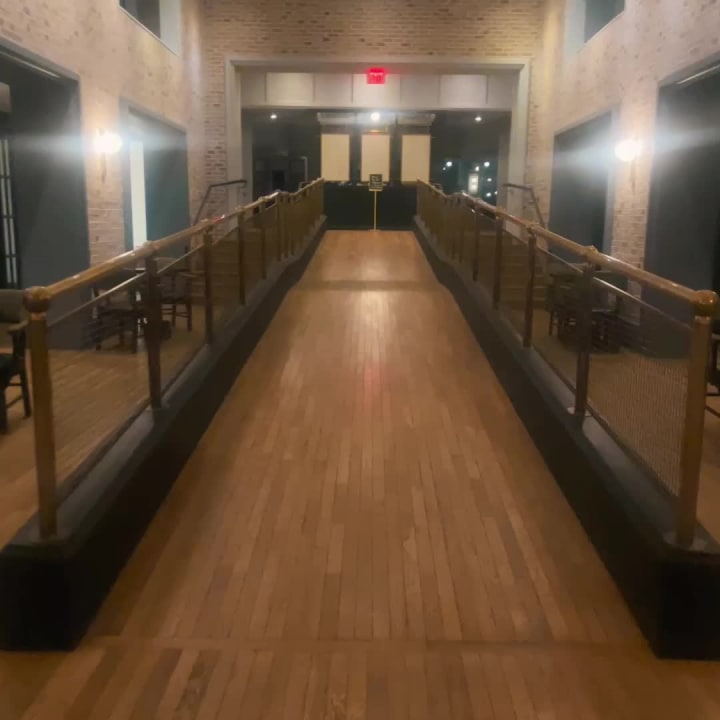 Video review of The LINE DC