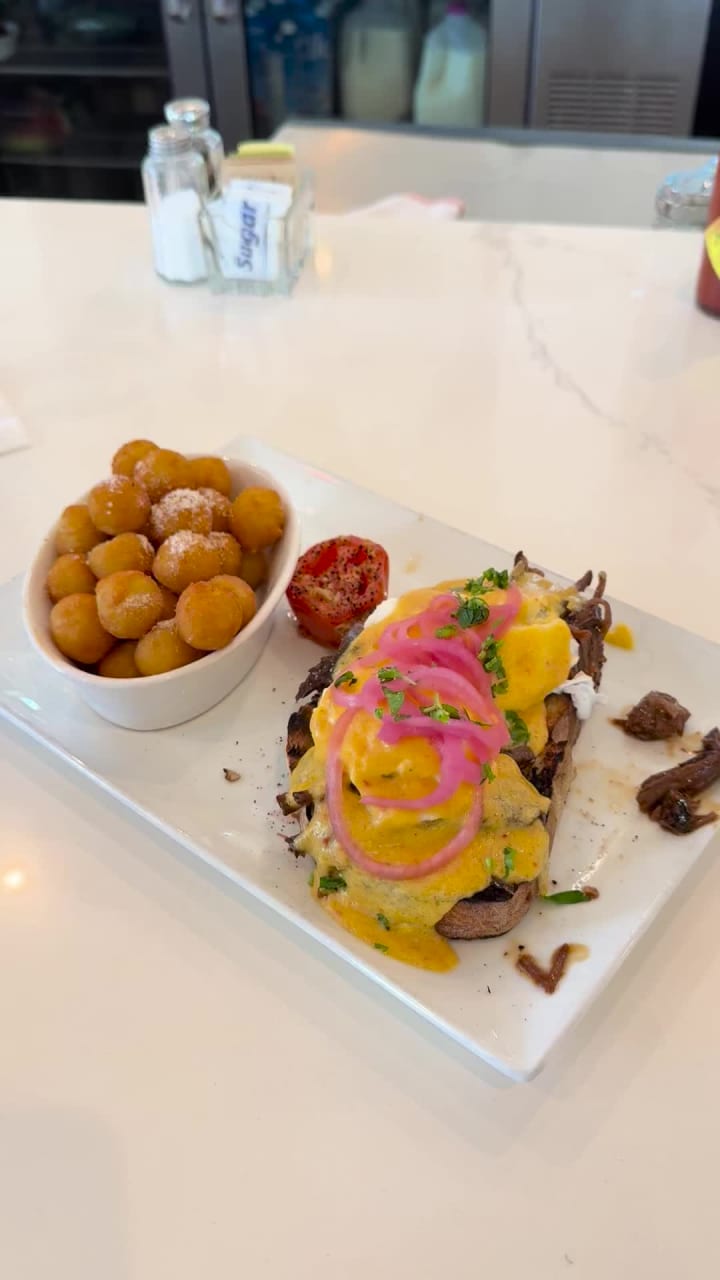 Toasted Gastrobrunch + Dinner