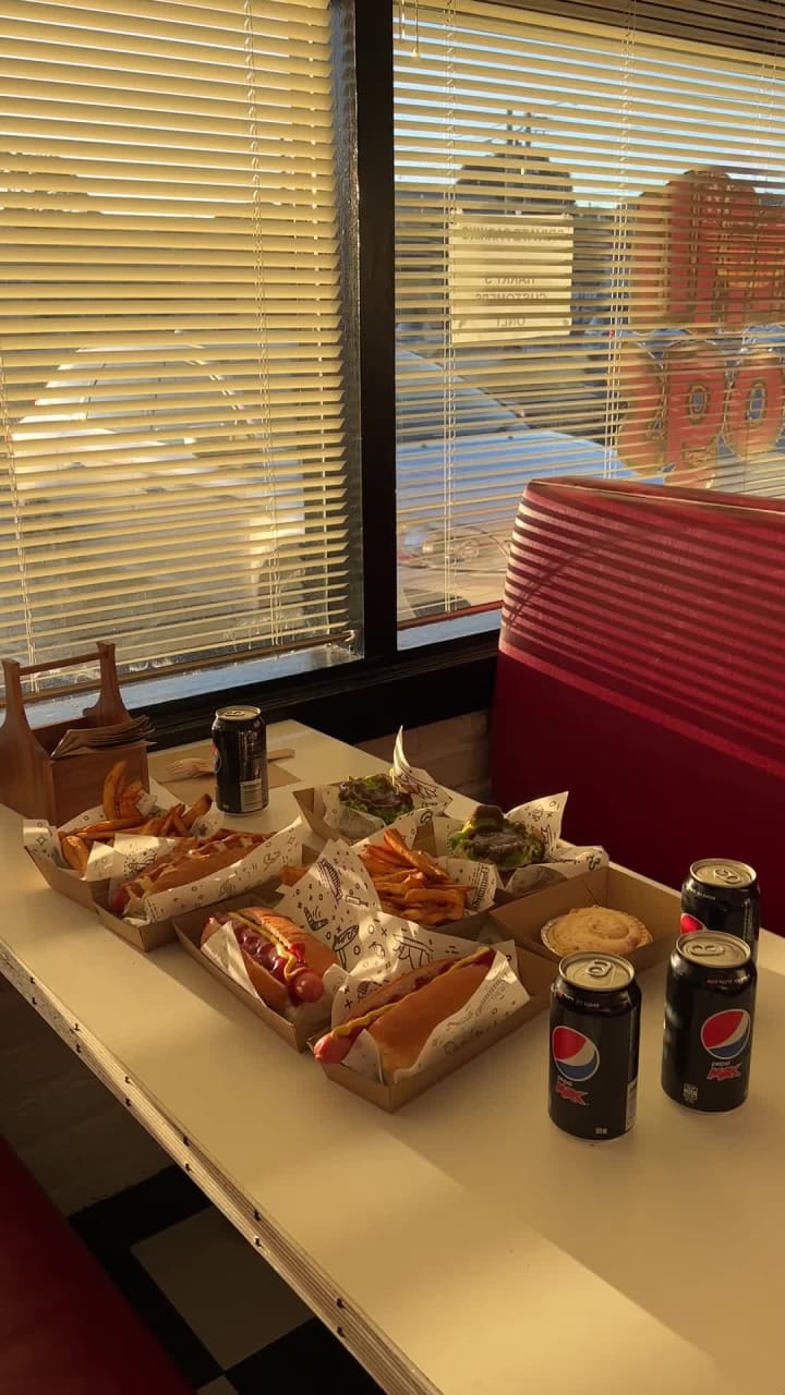 Harry’s Café de Wheels - Tempe